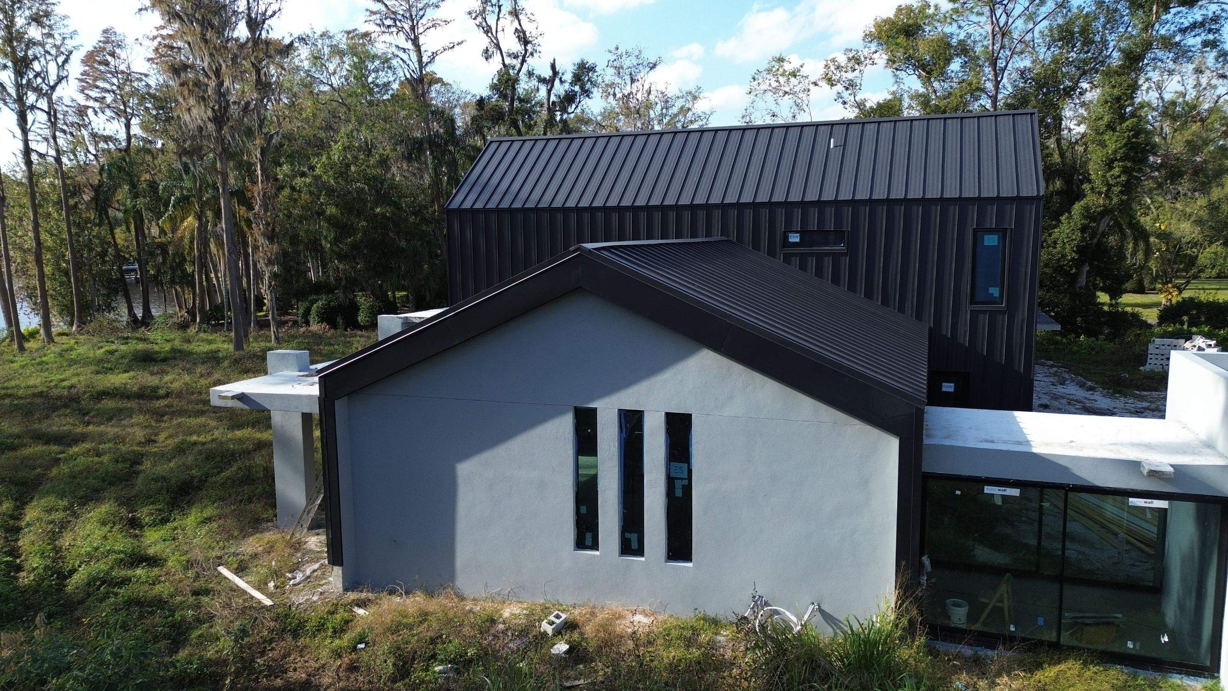 Standing seam metal roof